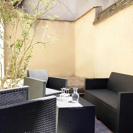La Petite Cour Apartment Chartres Exterior photo